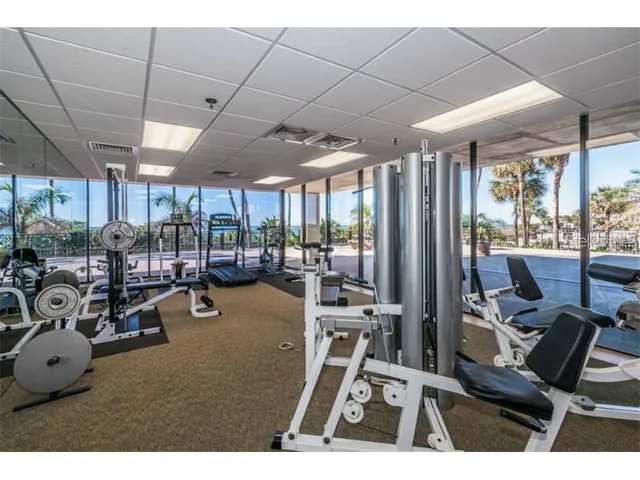 $7,000 | 7650 Bayshore Drive, Unit 302, Treasure Island, FL 33706