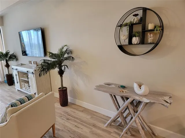 $7,000 | 7650 Bayshore Drive, Unit 302, Treasure Island, FL 33706