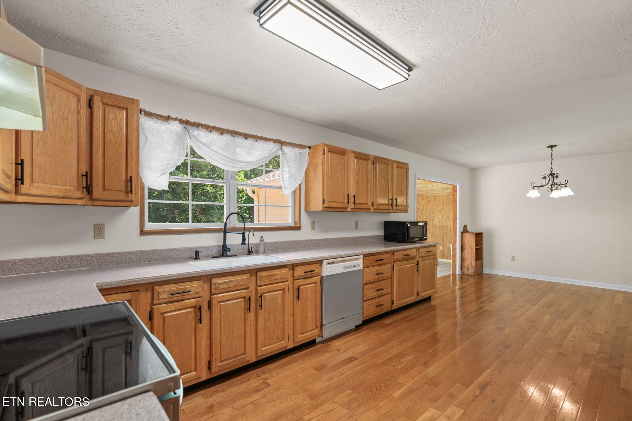 295 Barber Road Corryton, TN 37721 - Photo 13 of 43 Gallery Image 13