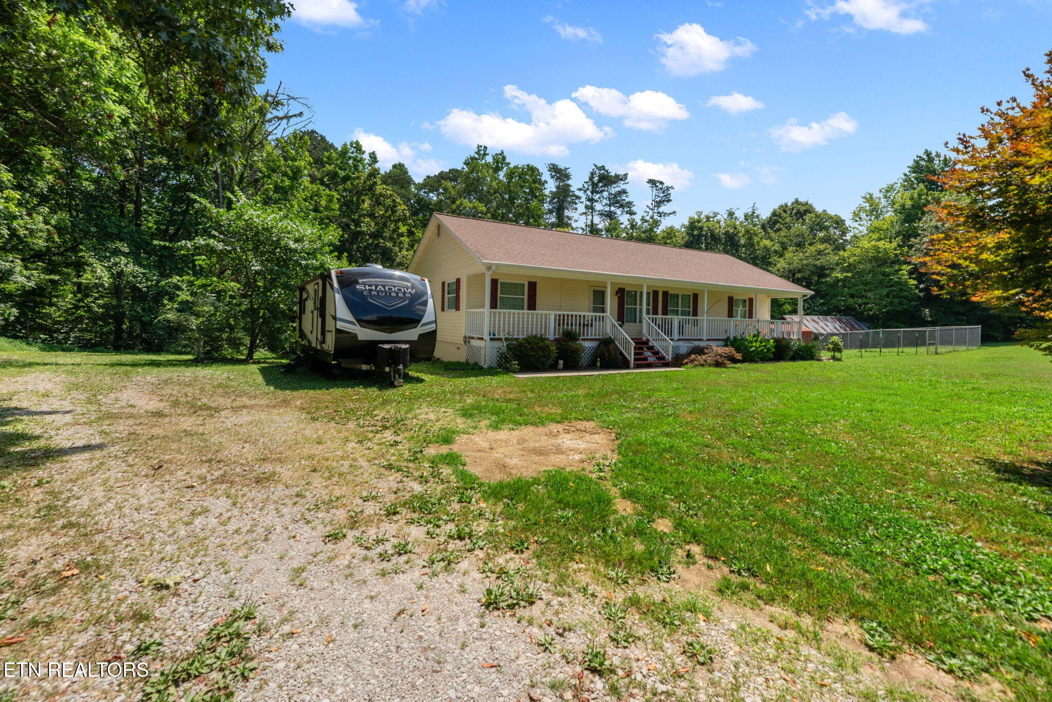 295 Barber Road Corryton, TN 37721 - Photo 3 of 43 Gallery Image 3