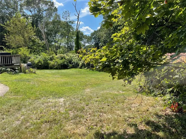 $285,000 | 163 Woodside Avenue, Cumberland, RI 02864