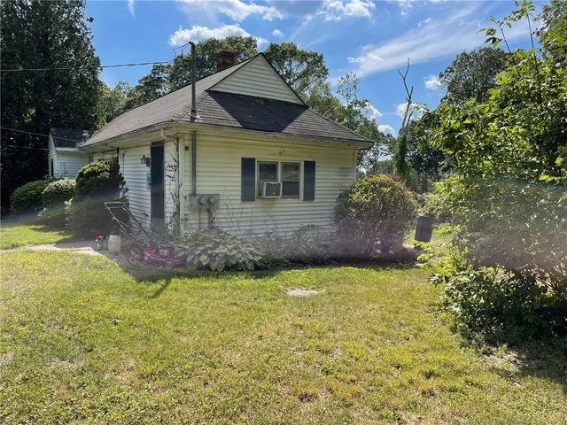 $285,000 | 163 Woodside Avenue, Cumberland, RI 02864