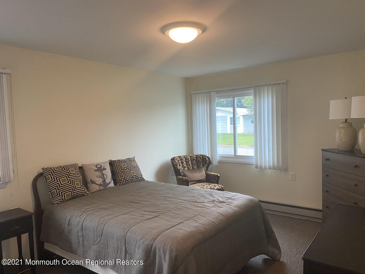 3 Robinson Road Brick, NJ 08724 - Photo 11 of 17 mster bdrm
