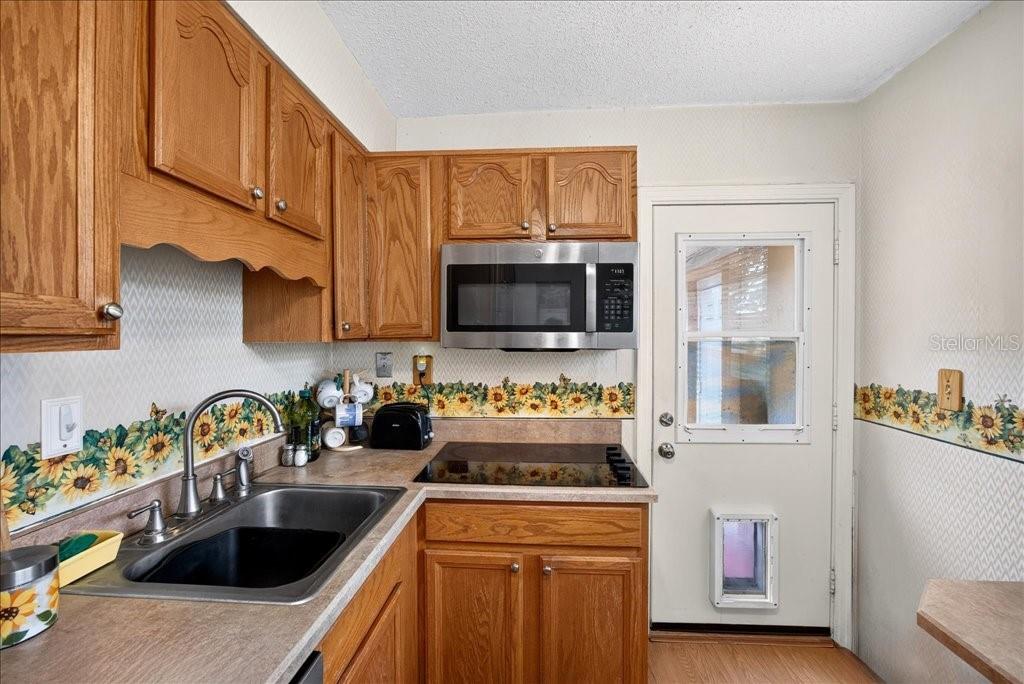 404 Pine Road Ormond Beach, FL 32176 - Photo 8 of 27 Gallery Image 8