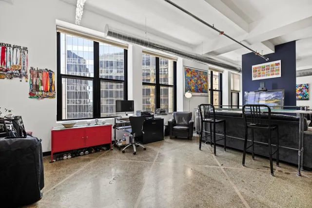 $194,500 | 350 St Peter Street, Unit 707, St. Paul, MN 55102