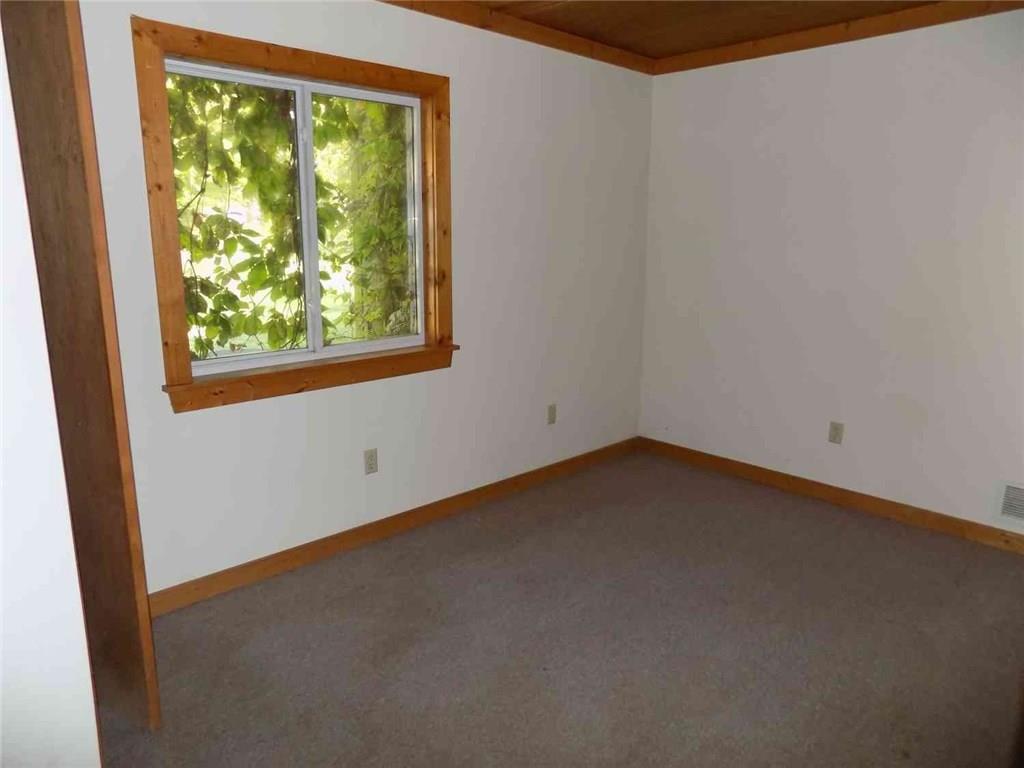 11562 North Lake Road Linesville, PA 16424 - Photo 2 of 11