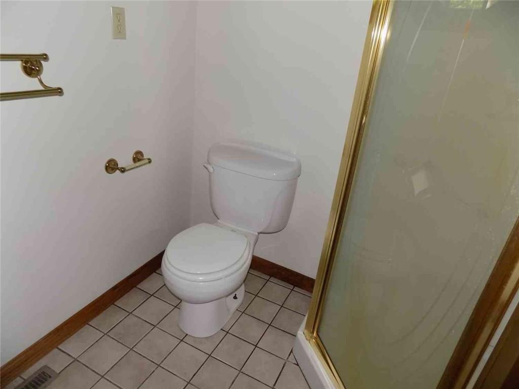 11562 North Lake Road Linesville, PA 16424 - Photo 8 of 11