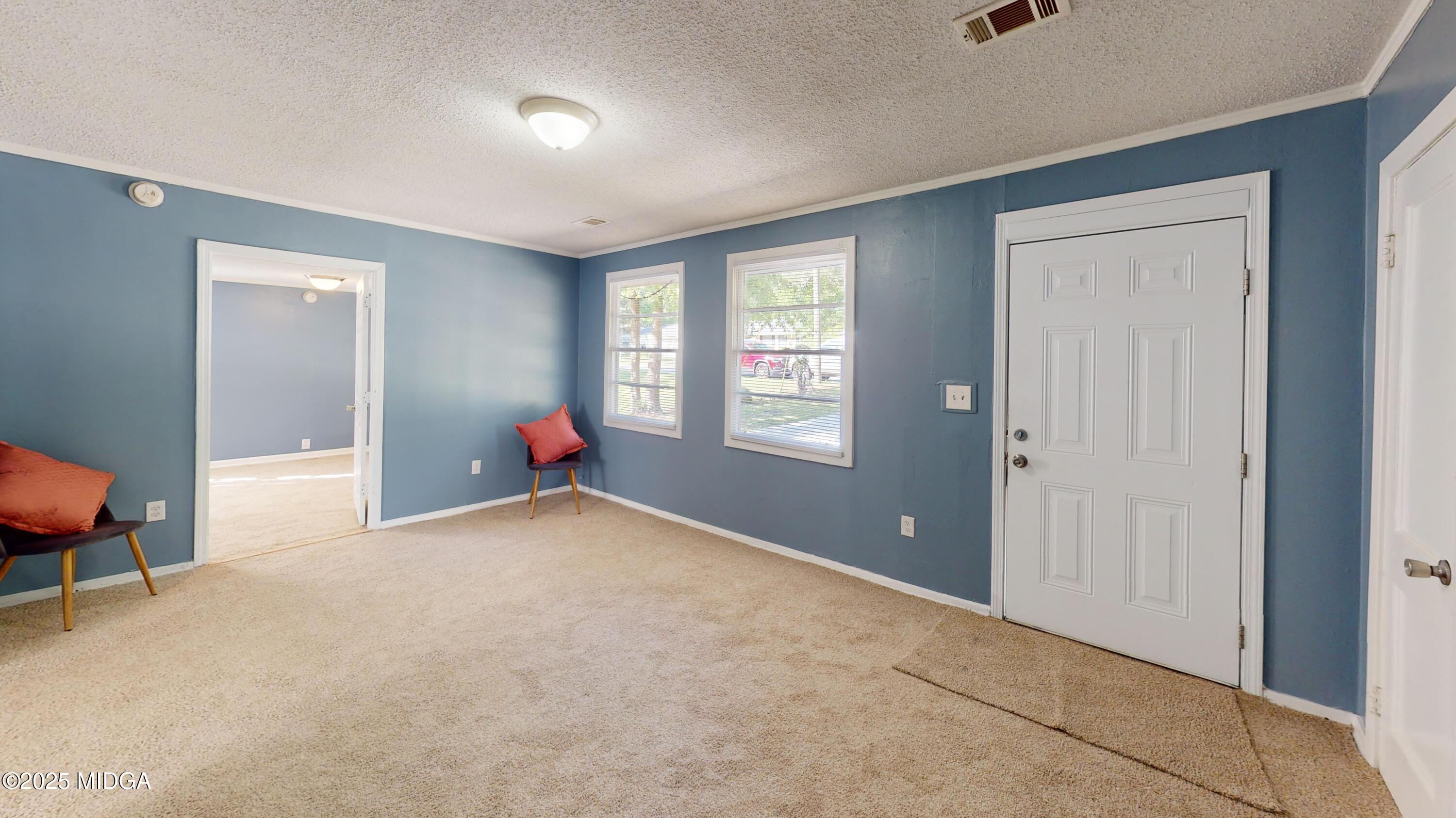 3979 Spencer Circle Macon, GA 31206 - Photo 11 of 14 a view of an empty room with a window