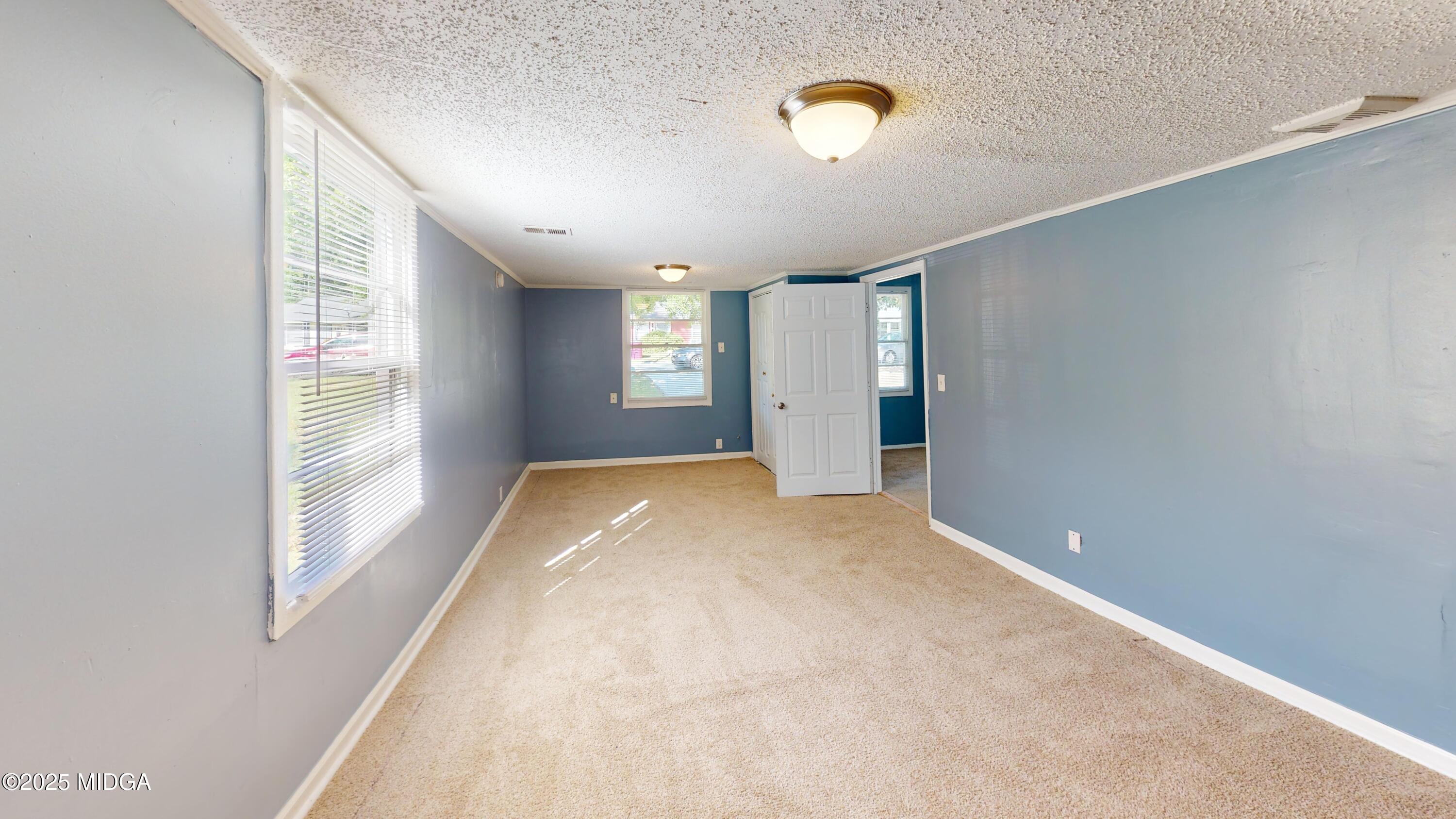 3979 Spencer Circle Macon, GA 31206 - Photo 9 of 14 a view of livingroom with window