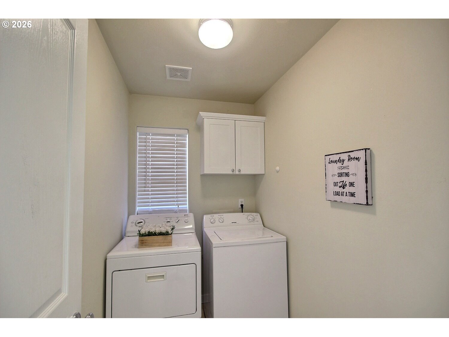 20797 Northwest Longbow Lane Beaverton, OR 97006 - Photo 14 of 23 Laundry