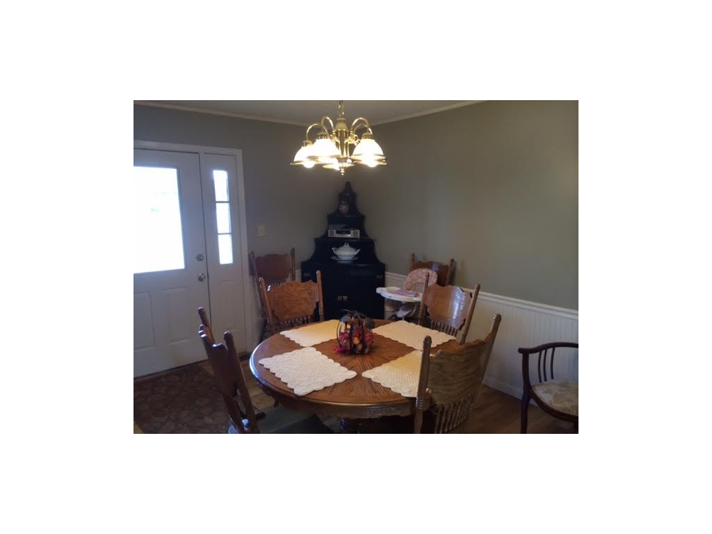 399 Old Watauga Road Watauga, TN 37694 - Photo 4 of 10 Photo 4