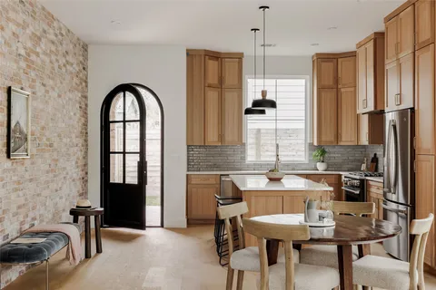 $975,000 | 1180 Ridgeway Drive, Unit 2, Austin, TX 78702