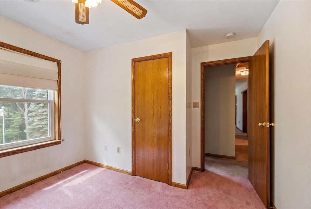 386 Sherbert Road Ashburnham, MA 01430 - Photo 20 of 32