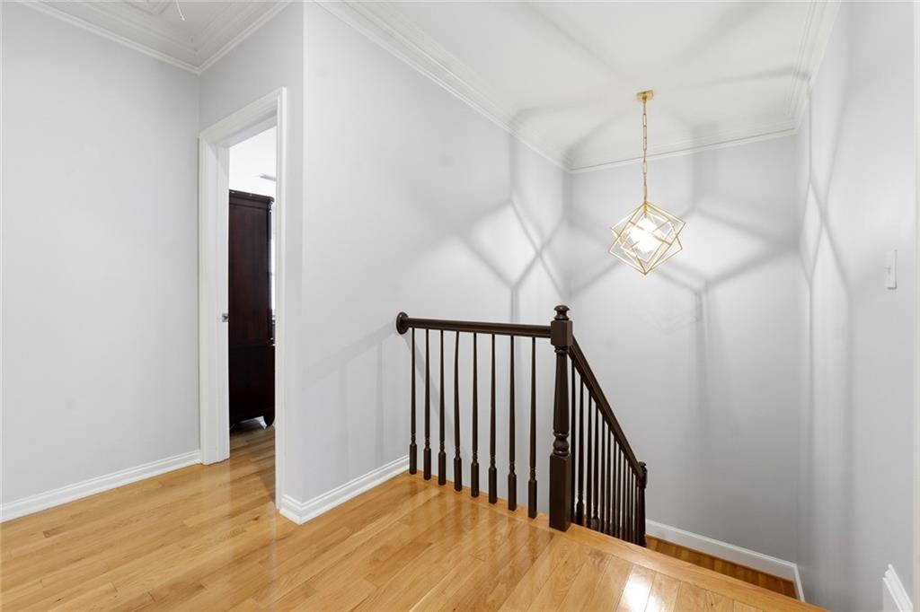 121 Brookview Circle Atlanta, GA 30339 - Photo 14 of 32