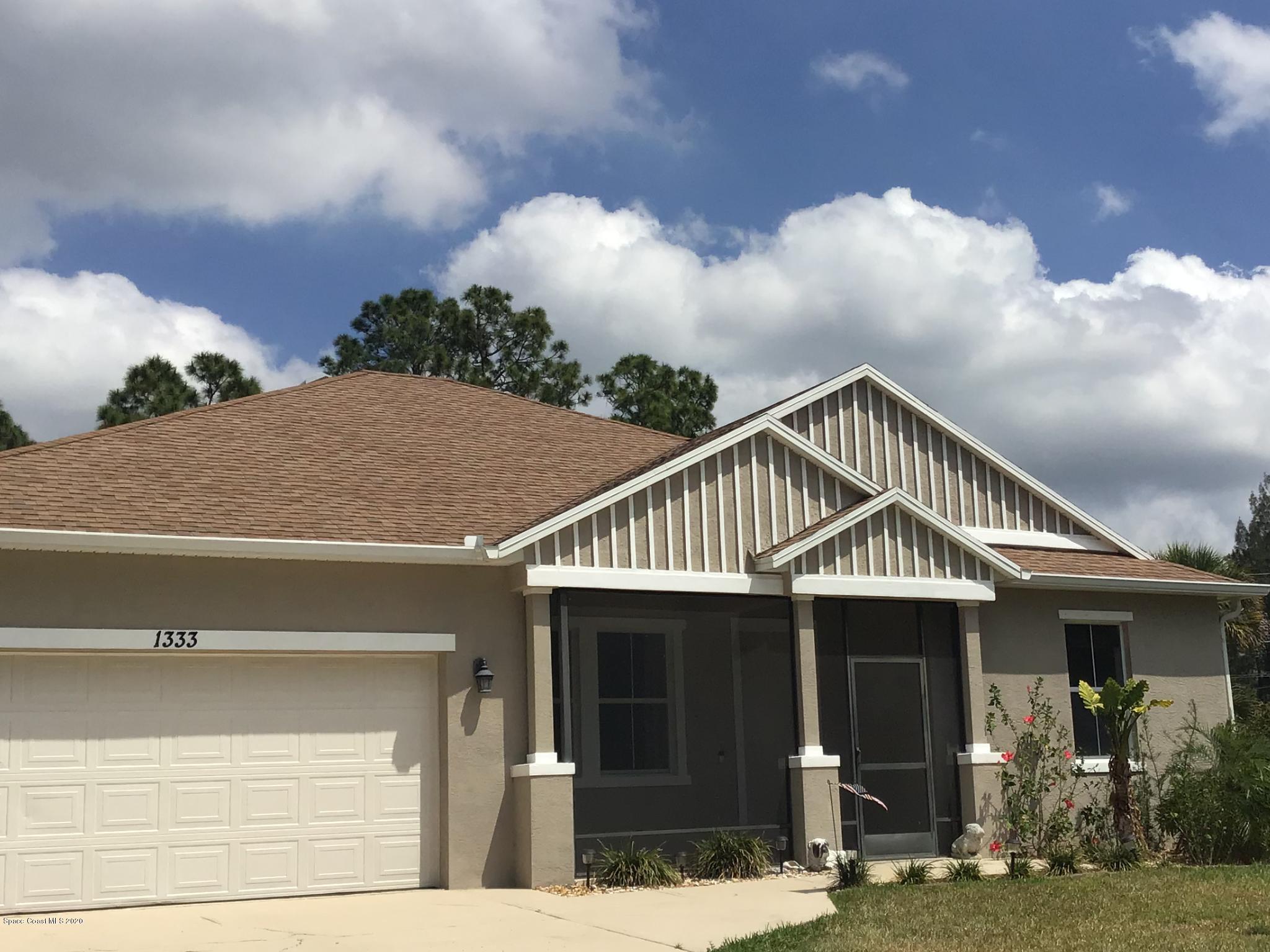 1333 Gibbs Road Southwest Palm Bay, FL 32908 - Photo 2 of 29 Front of home