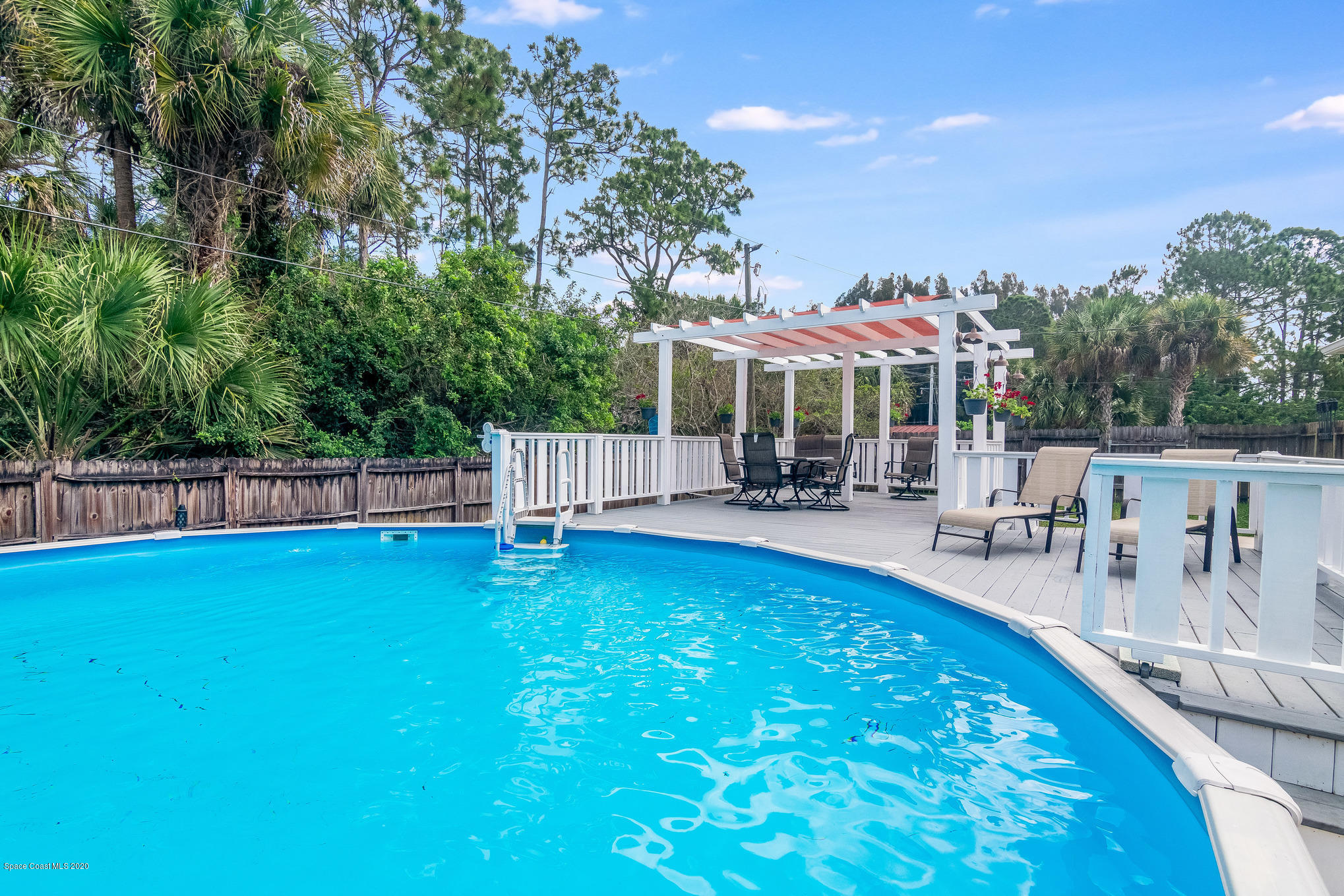 1333 Gibbs Road Southwest Palm Bay, FL 32908 - Photo 8 of 29 pool