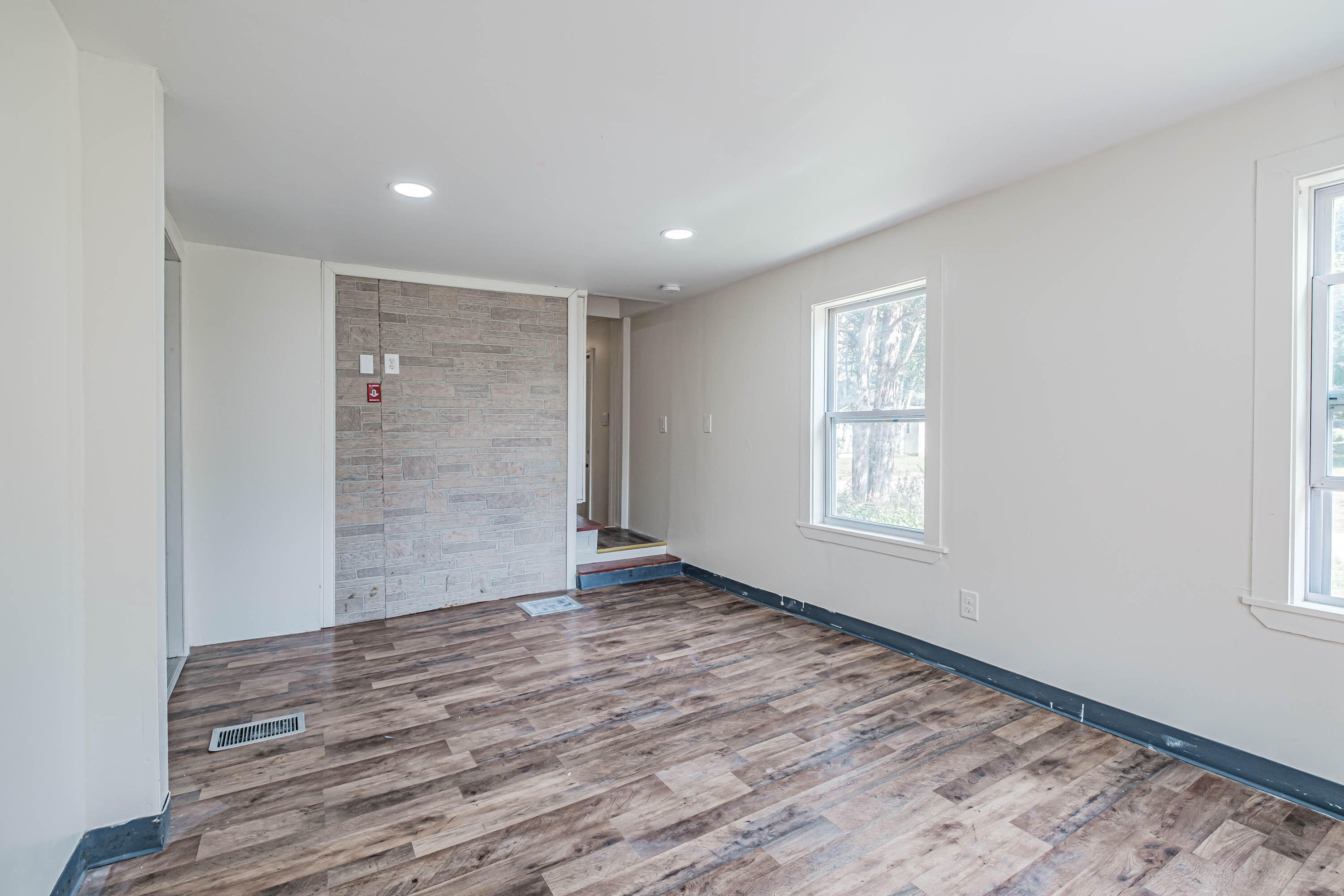 178 Main Street Lisbon, ME 04252 - Photo 19 of 105 20230907gp-61018