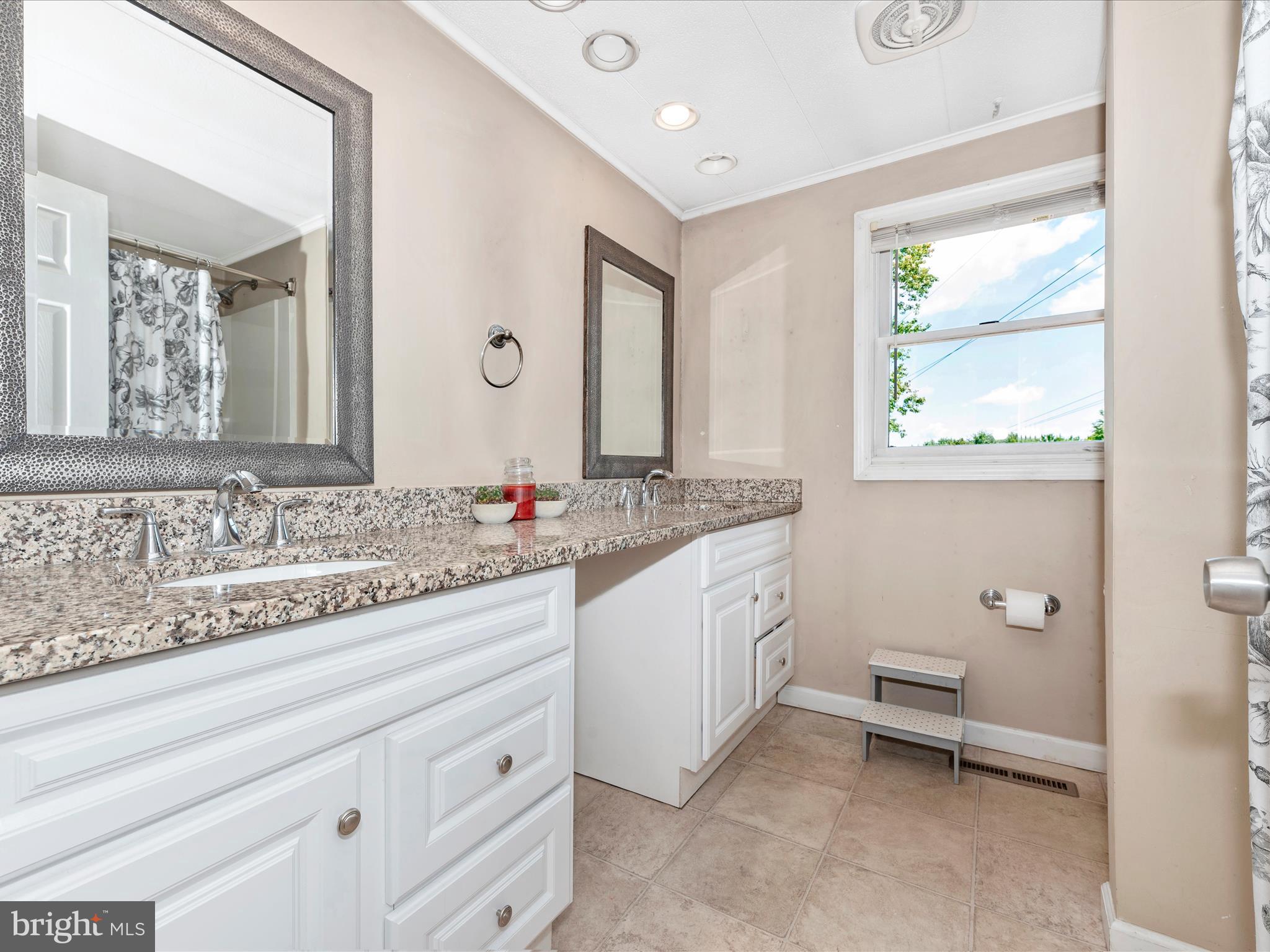 28315 Kemptown Road Damascus, MD 20872 - Photo 30 of 51 PA1_0396