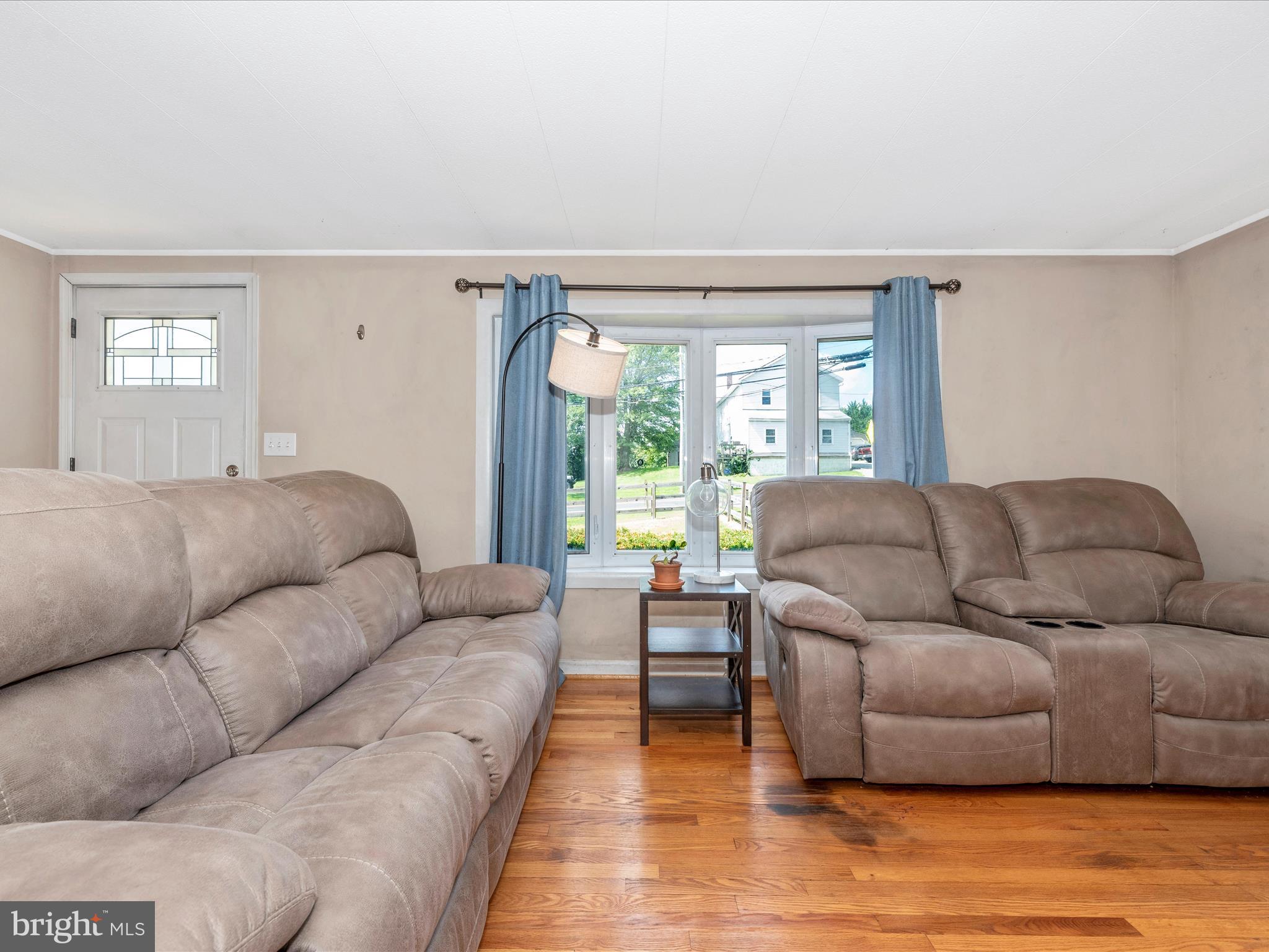 28315 Kemptown Road Damascus, MD 20872 - Photo 6 of 51 PA1_0321