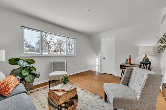 $200,000 | 457 Donnalee Drive, Monroe, MI 48162