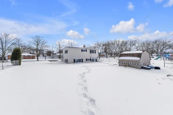 $212,000 | 457 Donnalee Drive, Monroe, MI 48162