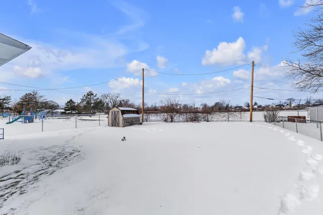 $200,000 | 457 Donnalee Drive, Monroe, MI 48162