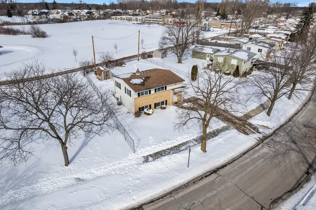 $200,000 | 457 Donnalee Drive, Monroe, MI 48162