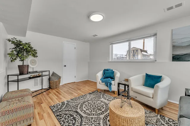 $200,000 | 457 Donnalee Drive, Monroe, MI 48162