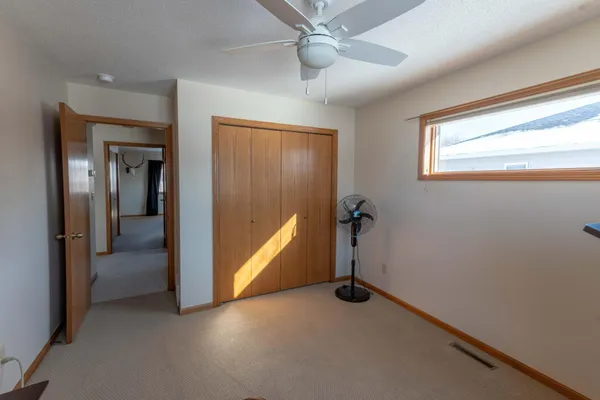 $288,500 | 1002 9th Avenue Southeast, Barnesville, MN 56514