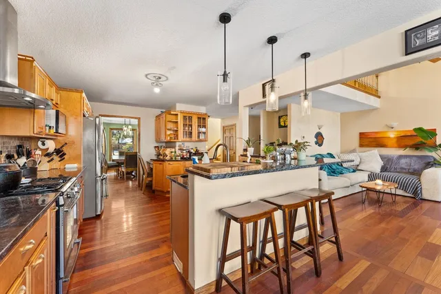 $439,900 | 8100 149th Street West, Taylor Ridge, IL 61284