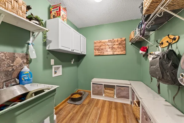 $449,900 | 8100 149th Street West, Taylor Ridge, IL 61284