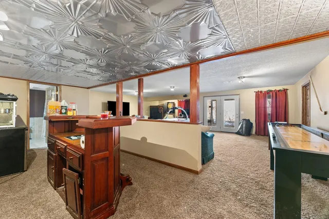 $439,900 | 8100 149th Street West, Taylor Ridge, IL 61284