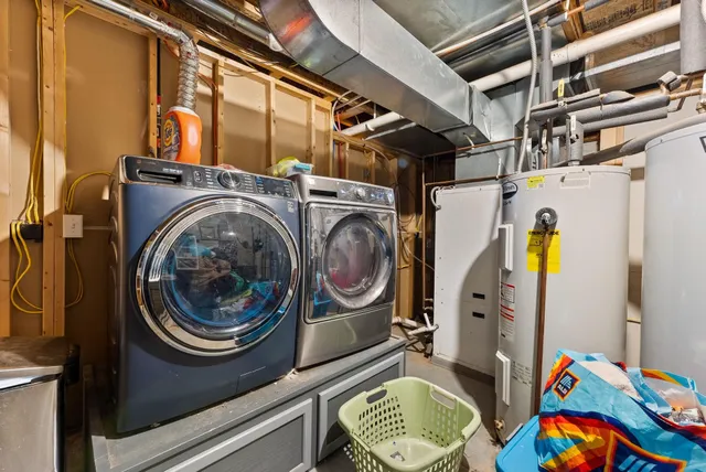 $449,900 | 8100 149th Street West, Taylor Ridge, IL 61284