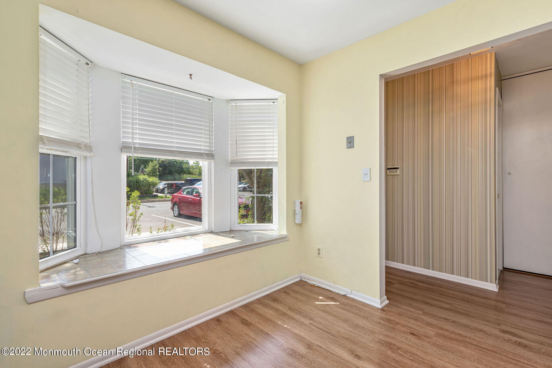 65 County Road, Unit L 70 Cliffwood, NJ 07721 - Photo 5 of 31 004-1920x1280-photo