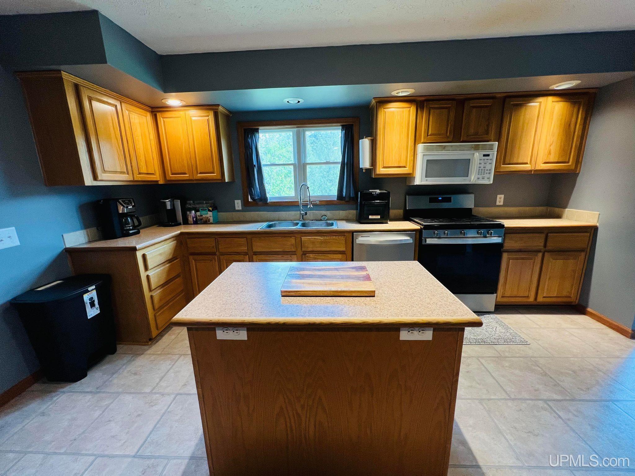 1110 Town Line Road Gulliver, MI 49840 - Photo 25 of 60 Gallery Image 25
