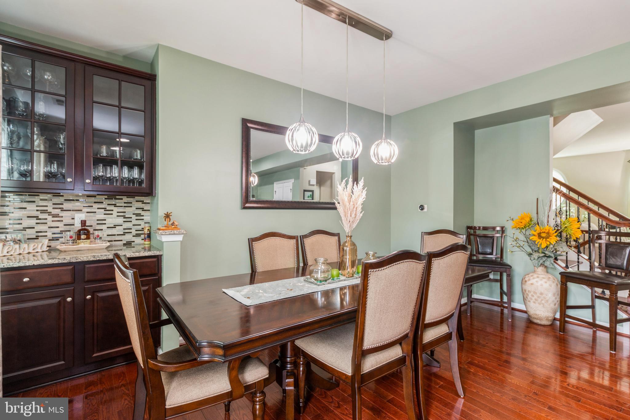 23 Wallace Road Mount Holly, NJ 08060 - Photo 9 of 25 Dining room