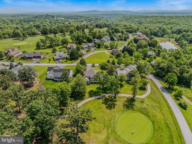 $545,000 | 564 Peace Pipe Lane, Hedgesville, WV 25427