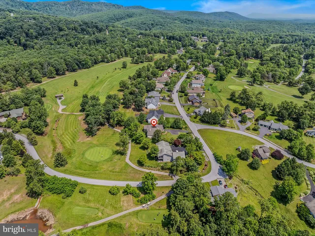 $545,000 | 564 Peace Pipe Lane, Hedgesville, WV 25427