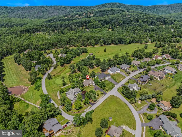 $545,000 | 564 Peace Pipe Lane, Hedgesville, WV 25427