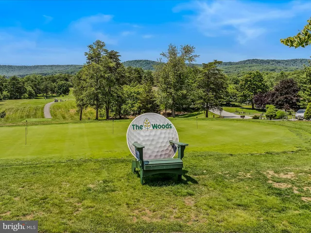 $545,000 | 564 Peace Pipe Lane, Hedgesville, WV 25427