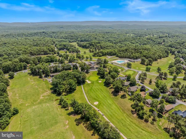 $545,000 | 564 Peace Pipe Lane, Hedgesville, WV 25427