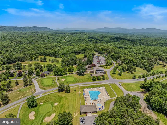 $545,000 | 564 Peace Pipe Lane, Hedgesville, WV 25427