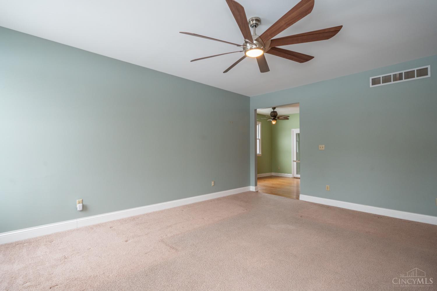 2415 Hatfield Road Lebanon, OH 45036 - Photo 16 of 84 Gallery Image 16