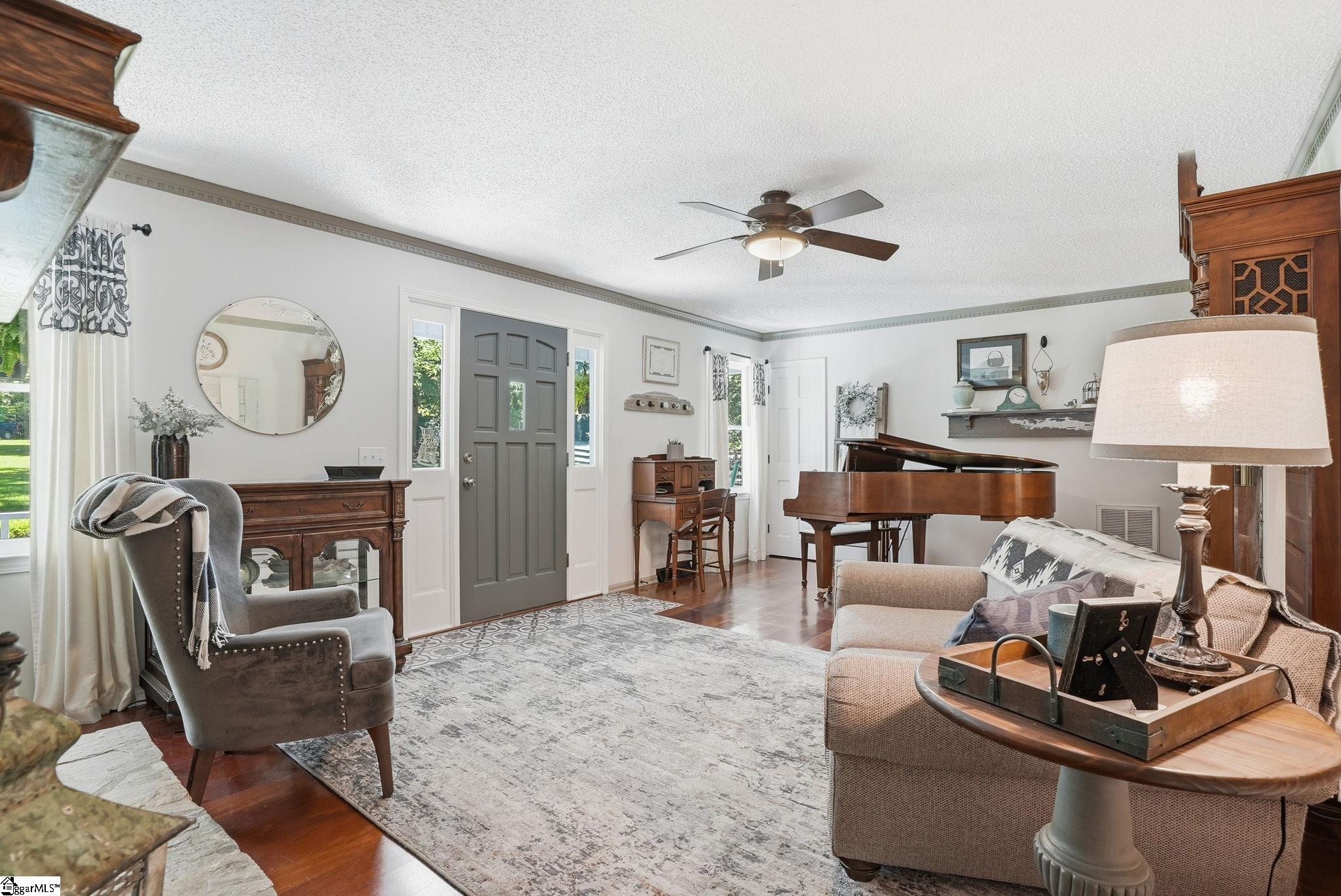 333 Flatrock Road Honea Path, SC 29654 - Photo 4 of 44