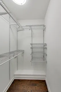 $879,900 | 6025 North Hiawatha Avenue, Chicago, IL 60646