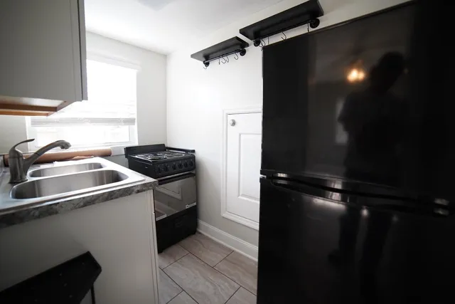 $2,200 | 2013 South Magnolia Drive, Tallahassee, FL 32301