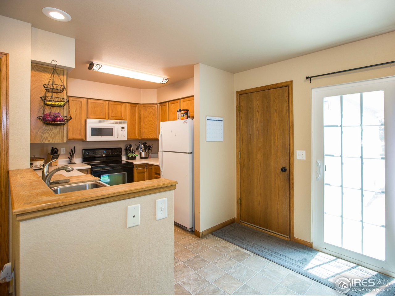 1115 West Swallow Road, Unit 7 Fort Collins, CO 80526 - Photo 9 of 20 Kitchen