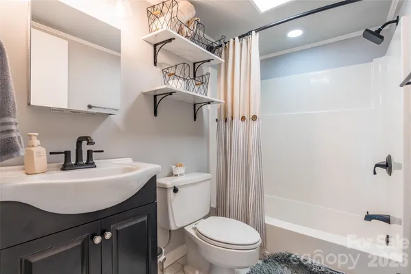 $350,000 | 225 Riverview Terrace, Clover, SC 29710