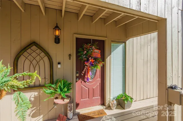 $370,000 | 225 Riverview Terrace, Clover, SC 29710