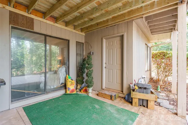 $370,000 | 225 Riverview Terrace, Clover, SC 29710